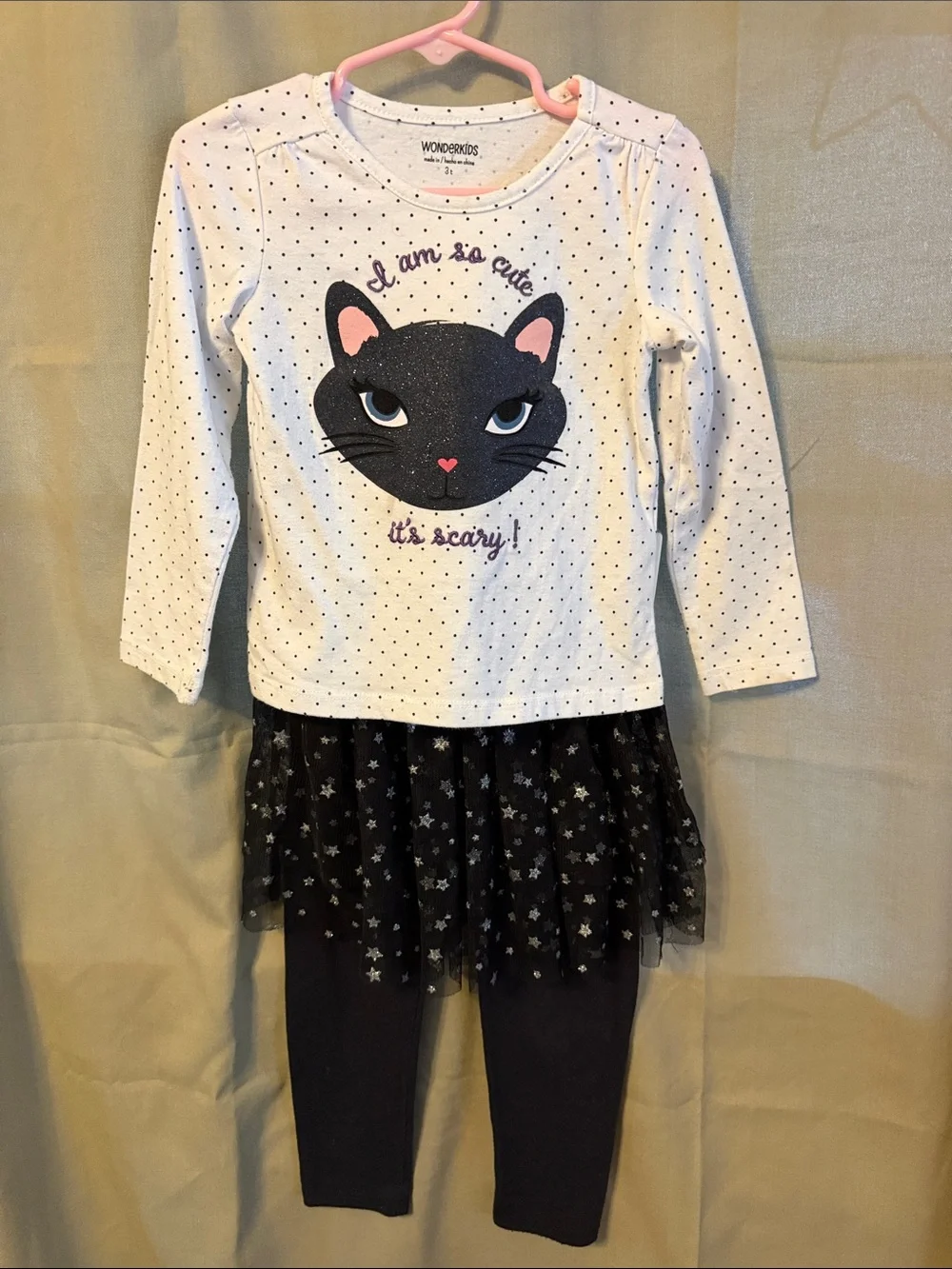 WonderKids White Polka Dot Cat Top with Black Star Tulle Skirt Leggings